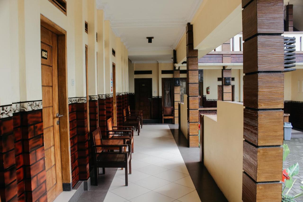 Sm Bromo Hotel Probolinggo Exteriér fotografie
